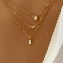 Load image into Gallery viewer, Solo Square Pendant Necklace
